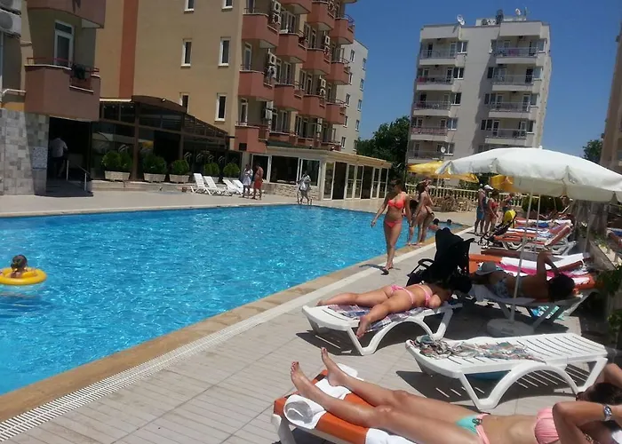 Lara Hadrianus Hotel